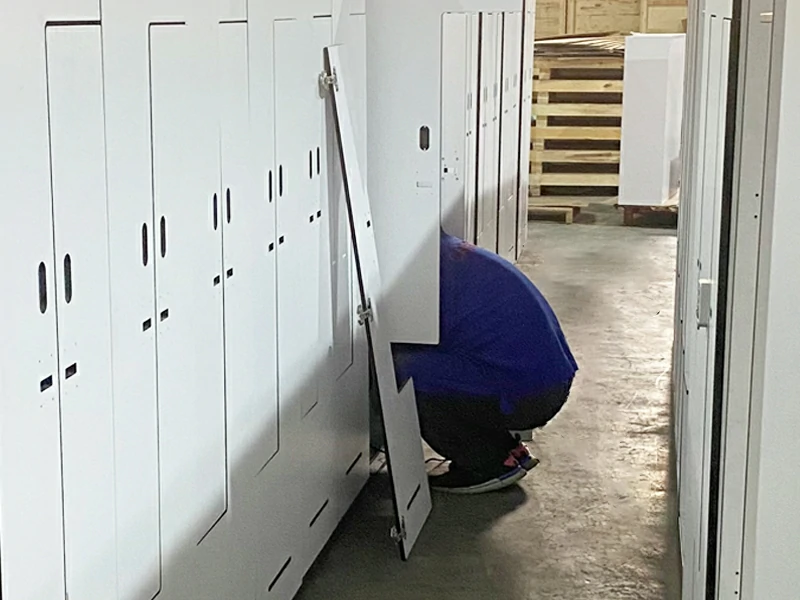 Install Lockers